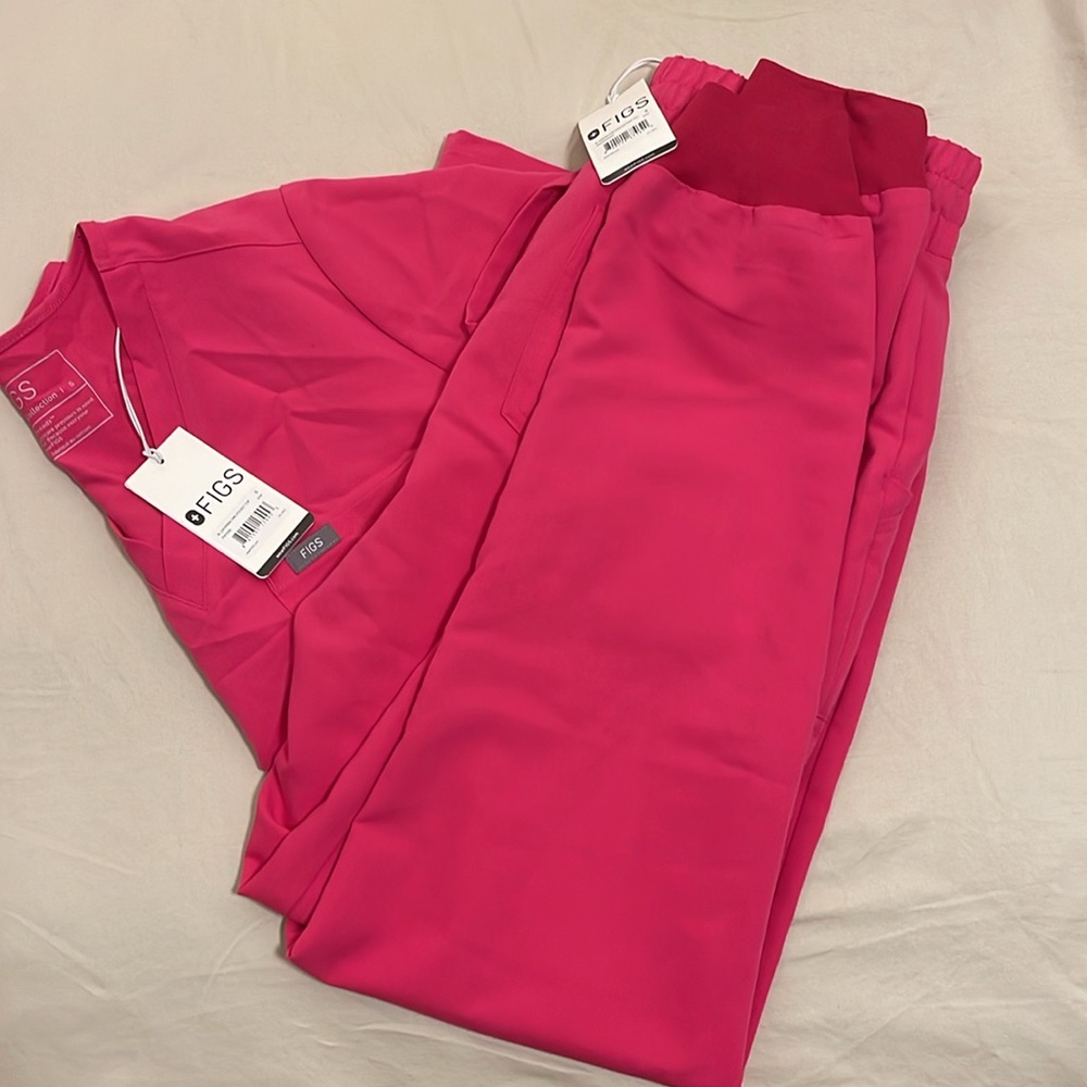 FIGS Zamora High Waisted Scrub Pant/Top SET